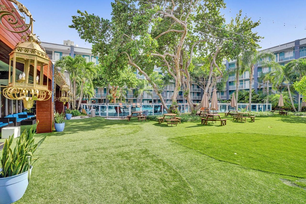 Fort Lauderdale Grand Hotel Exterior photo